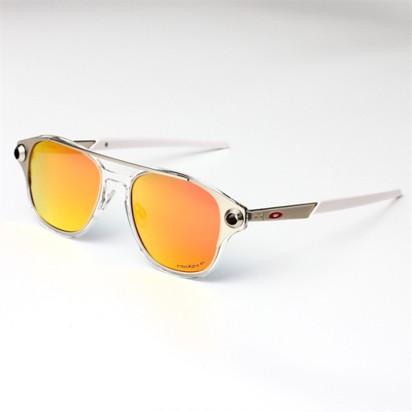 Oakley Coldfuse Sunglasses Gold Frame Prizm Ruby Lense