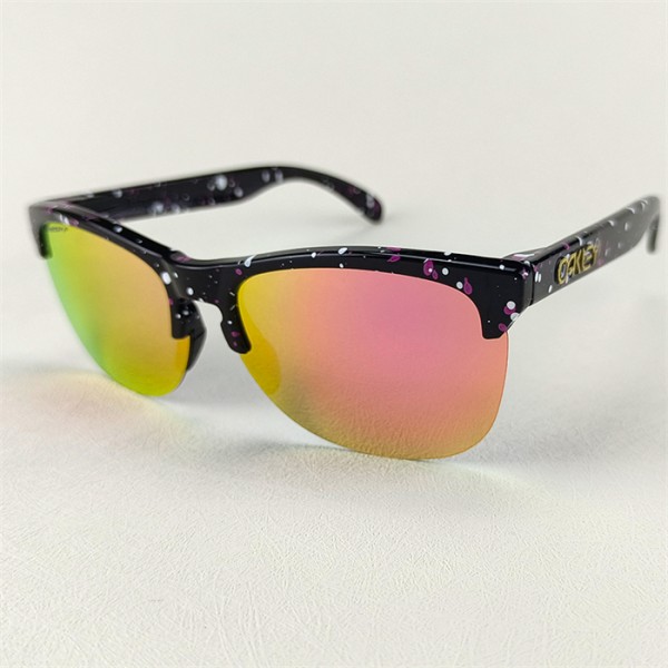 Oakley Frogskins Sunglasses Black Purple Frame Prizm Ruby Lense